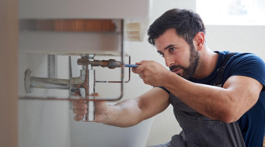 Professional emergency plumbing in Snook, TX